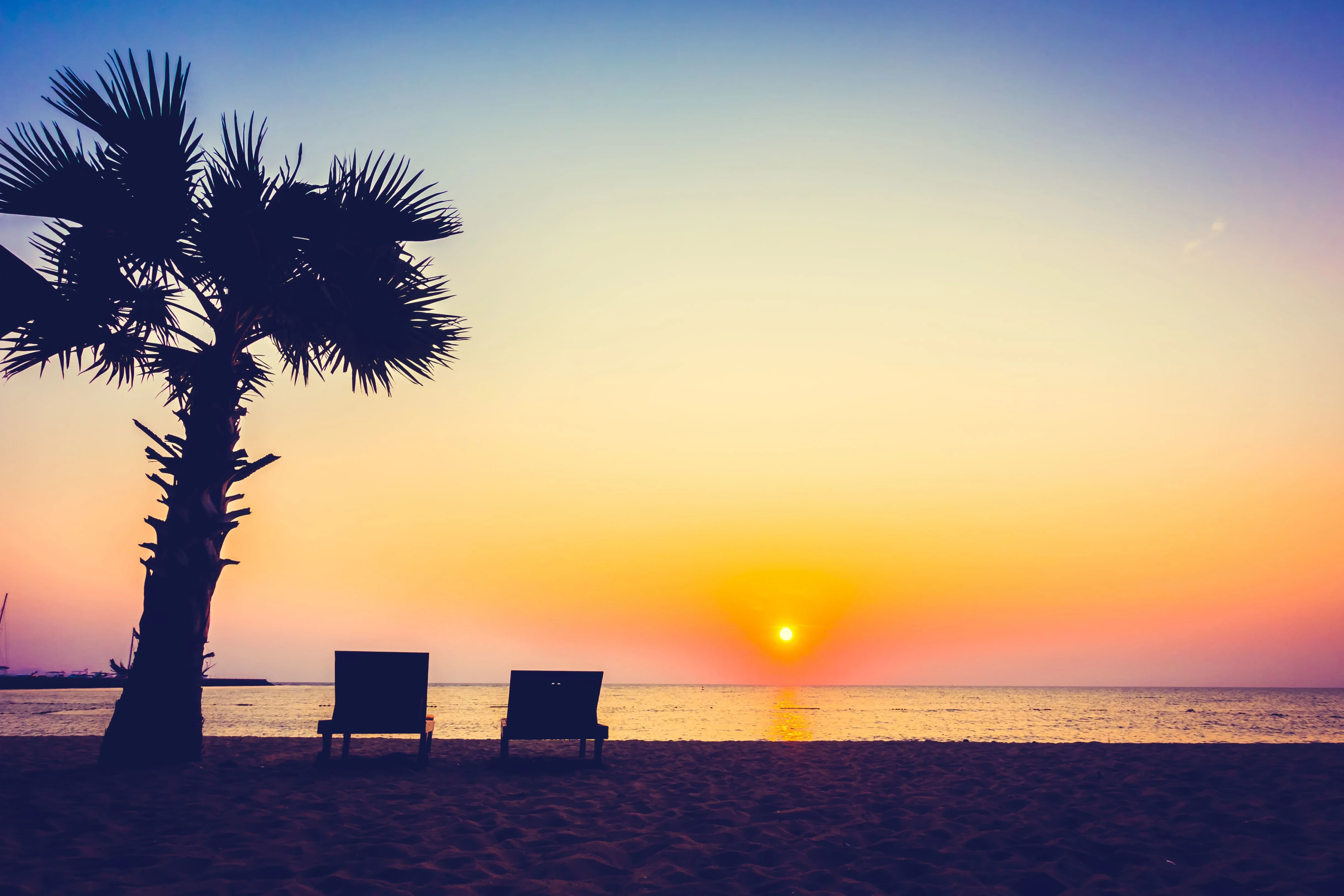Vacation - Ocean waves and travel destinations